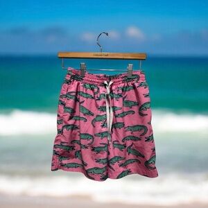 Chubbies Pink Shorts with Green Alligator Design size small 7”